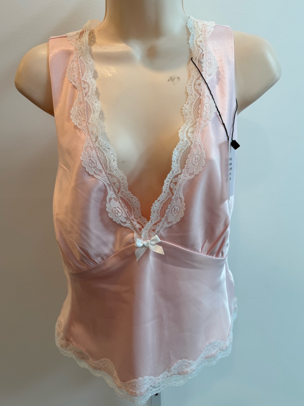 More To Come Priscilla Silky Pink Lace-Trim V-Neck Camisole Coquette Top New